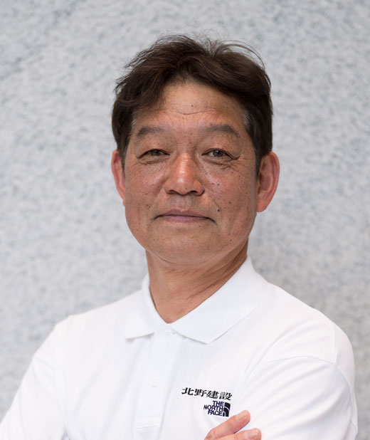 横川朝治